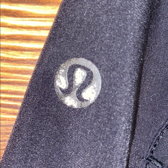 Lululemon speed up shorts - Picture 5 of 7